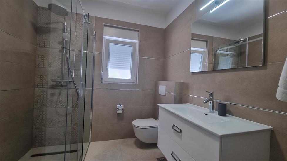 Apartment A7, for 2 persons