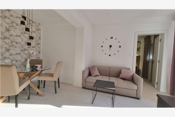 Apartment A10, for 2 persons