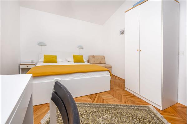 Apartment A4, for 3 persons