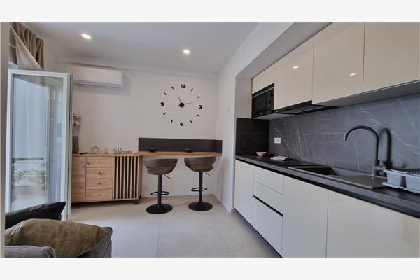 Room A5, for 2 persons