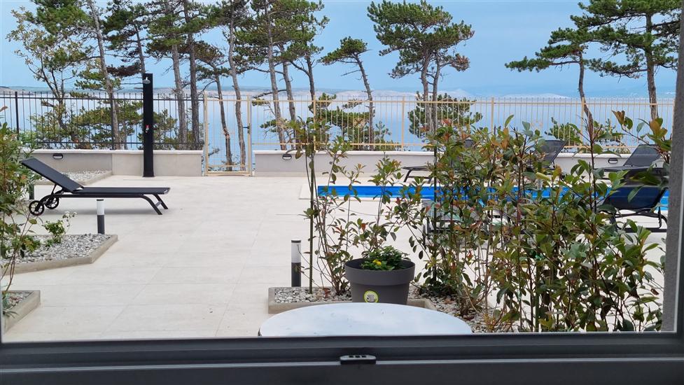 Room A6, for 2 persons