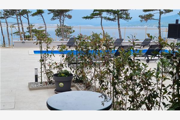 Room A6, for 2 persons