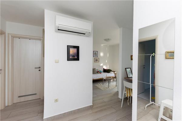 Apartment A1, for 5 persons