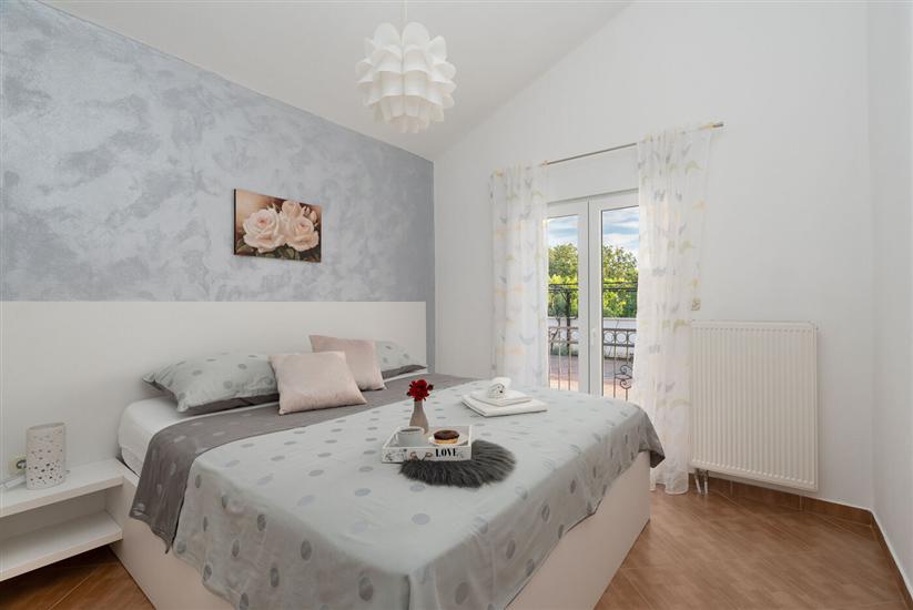 Ferienwohnung A1, für 8 Personen