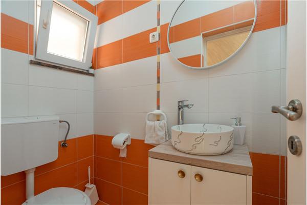 Ferienwohnung A1, für 8 Personen