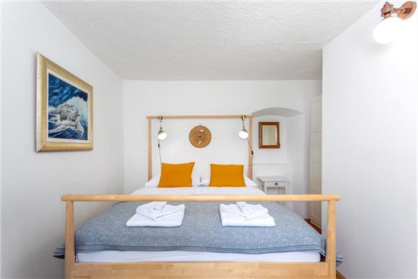 House K1, for 8 persons