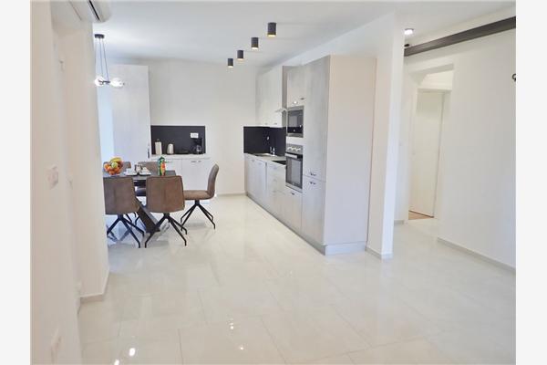 Apartman A1, za 8 osoba/e