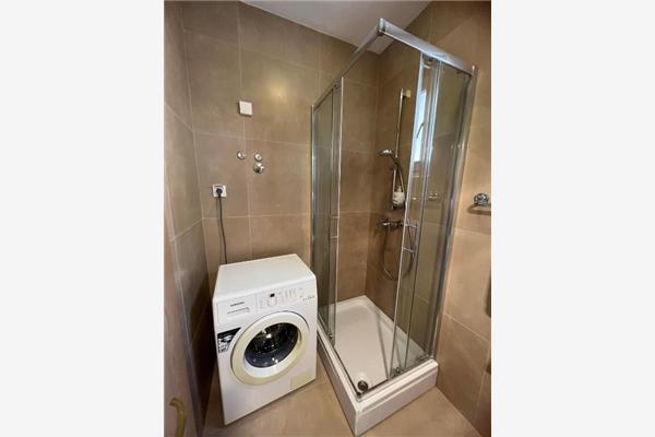 Apartment A2, for 6 persons