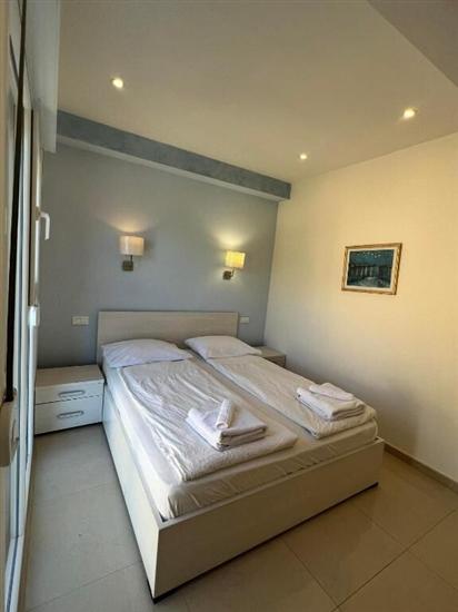 Apartment A4, for 4 persons