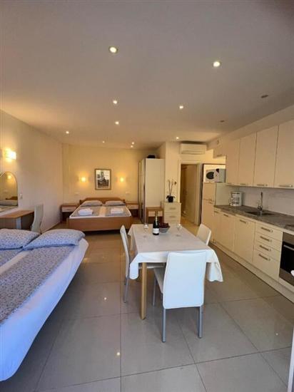 Apartment A5, for 3 persons