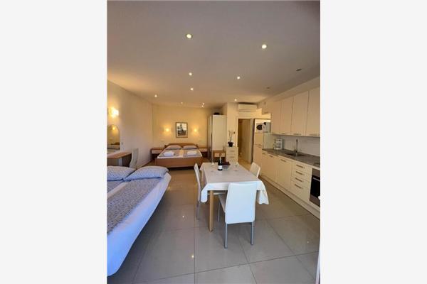 Apartment A5, for 3 persons