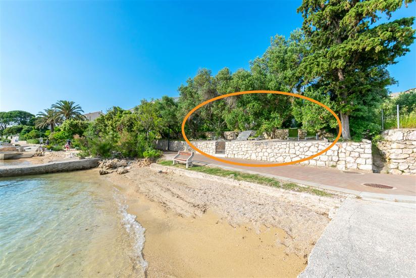 Apartments and Rooms Bianca