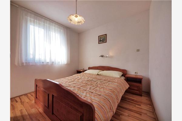 Apartment A4, for 4 persons