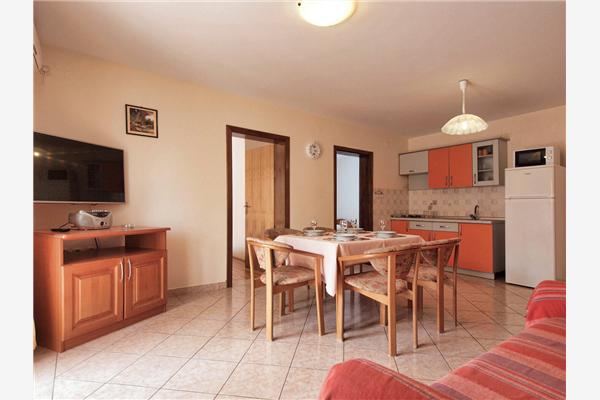 Apartment A5, for 4 persons