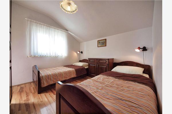 Apartment A6, for 4 persons