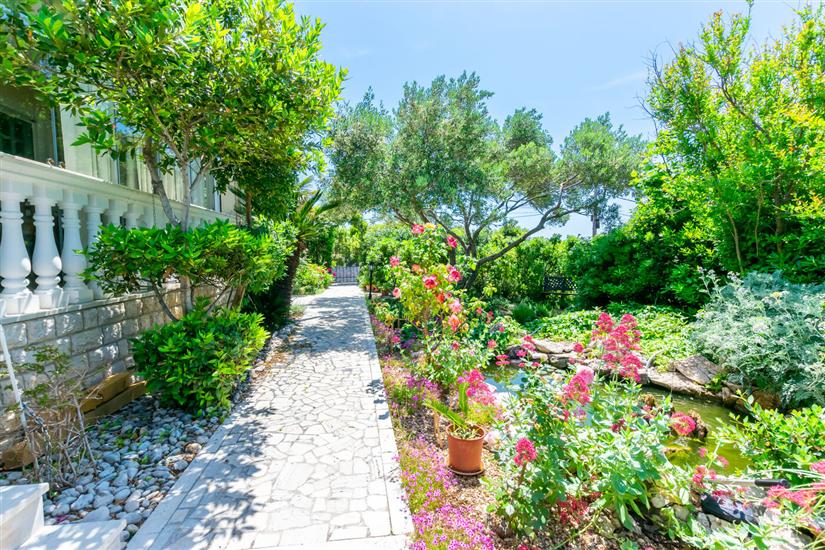 Apartments Rada i Stanislav