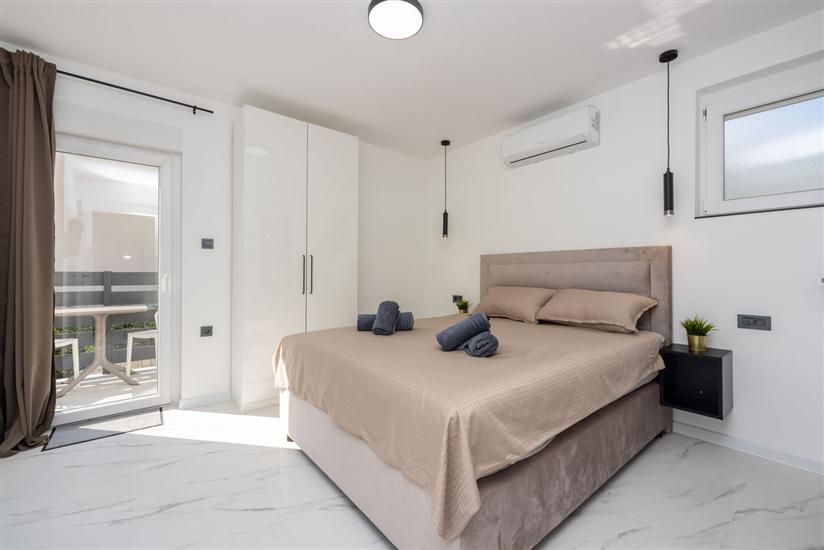 House K1, for 8 persons