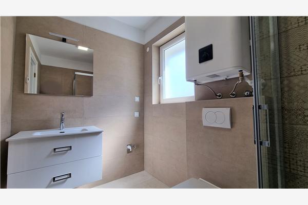 Apartment A4, for 4 persons