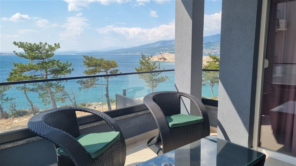 Apartment A8, for 2 persons