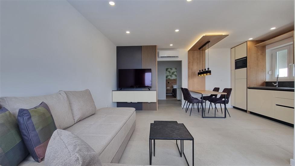 Apartment A8, for 2 persons