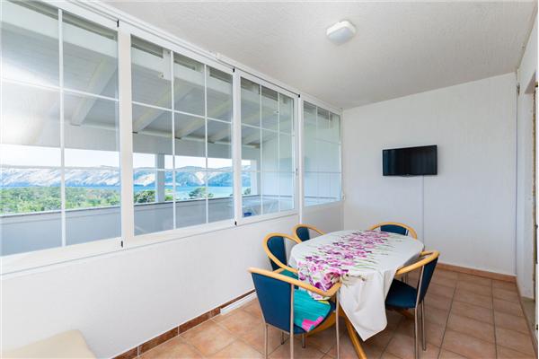 Apartment A1, for 6 persons