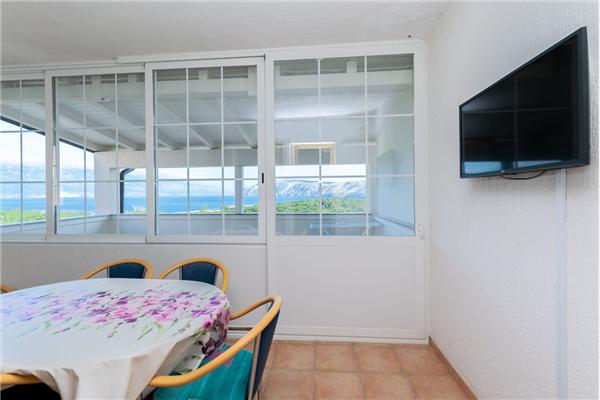 Apartment A1, for 6 persons