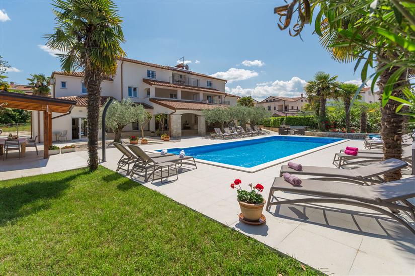 Apartment Paradiso 1