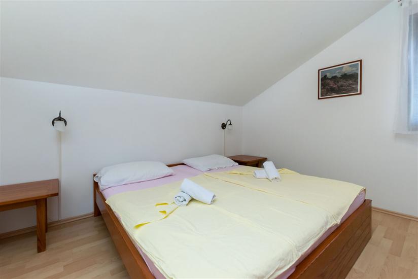 Apartment A4, for 4 persons
