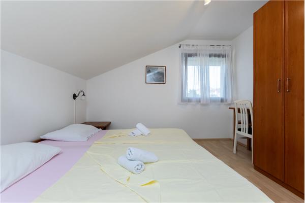 Apartment A4, for 4 persons