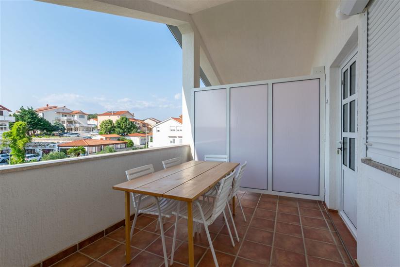 Apartment A4, for 4 persons