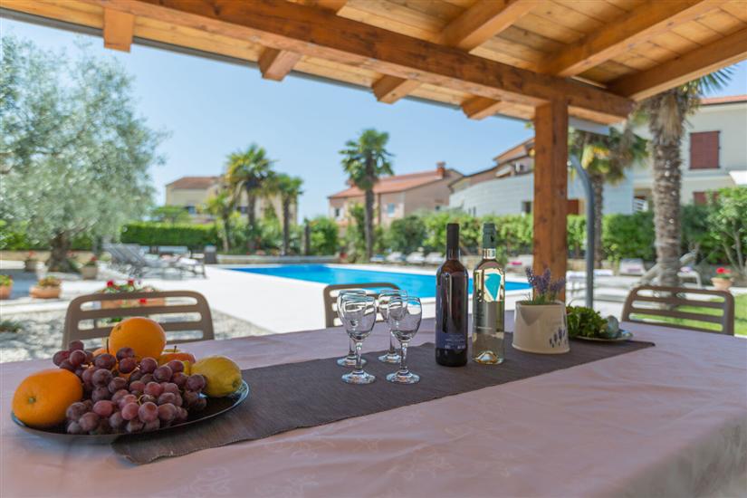 Apartment Paradiso 1