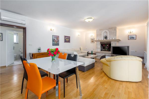 Apartment A1, for 4 persons