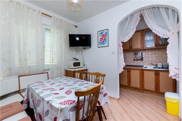 Apartman A1, na 5 osebe