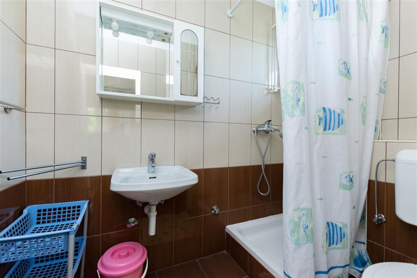 Apartman A2, na 5 osebe