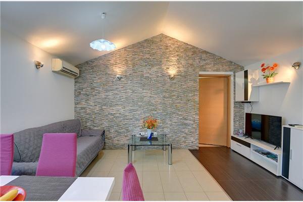 House K1, for 5 persons