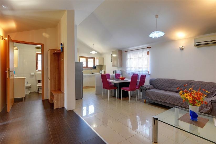 House K1, for 5 persons