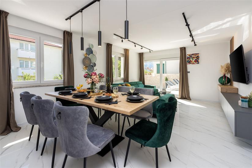 House K1, for 8 persons