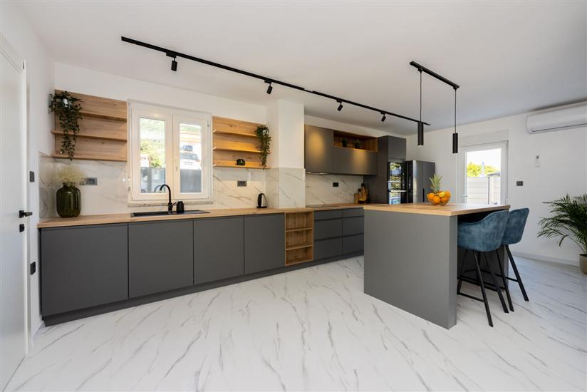 House K1, for 8 persons