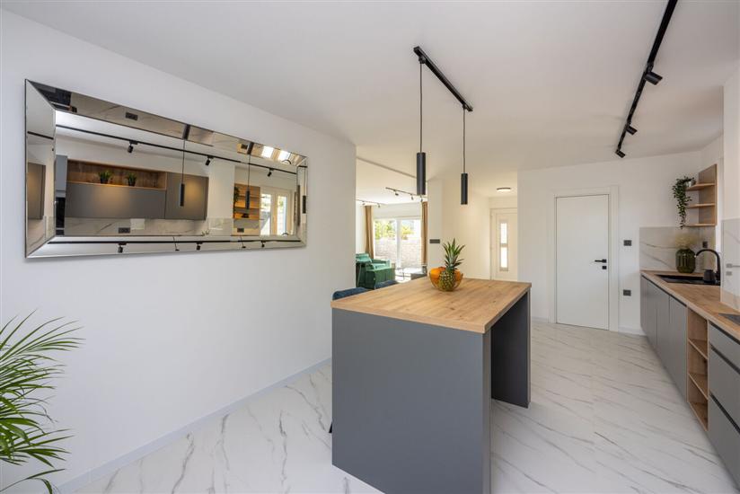 House K1, for 8 persons