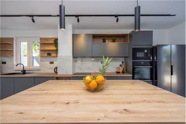 House K1, for 8 persons