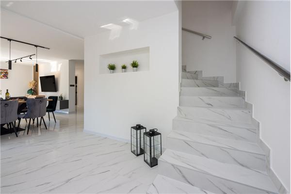 House K1, for 8 persons