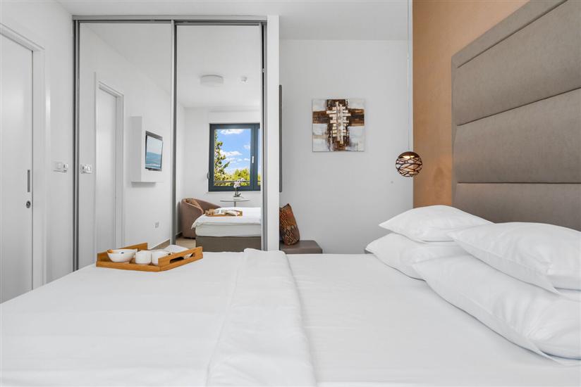 House K1, for 8 persons