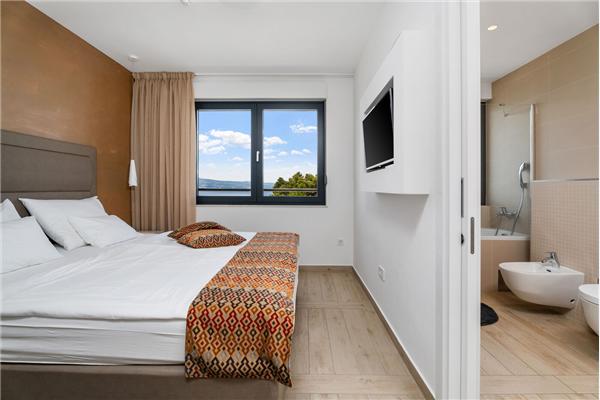 House K1, for 8 persons