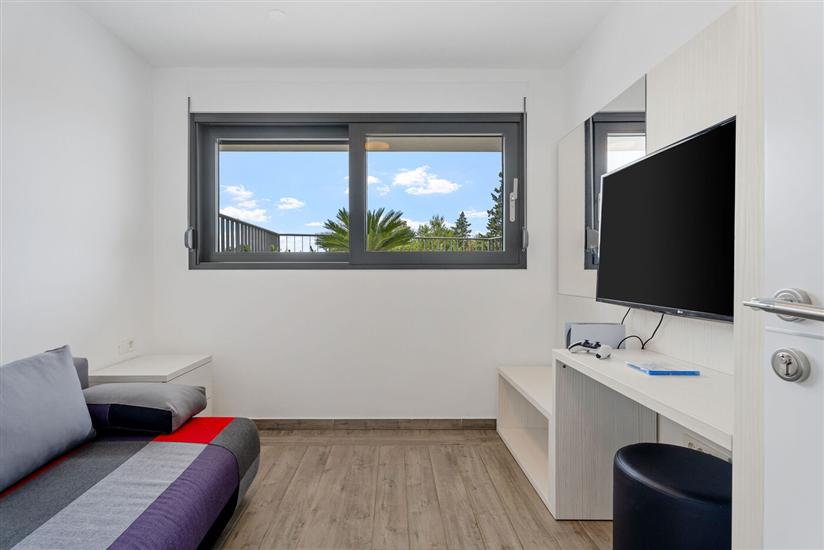 House K1, for 8 persons