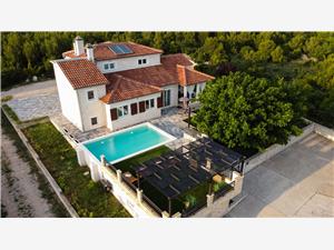 Villa Whitestone Sibenik, Stenen huize, Afgelegen huis, Kwadratuur 270,00 m2