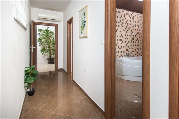 House K1, for 7 persons