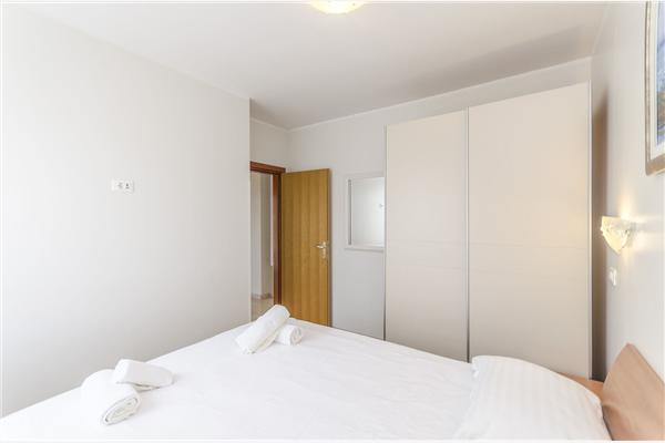 Apartment A6, for 6 persons