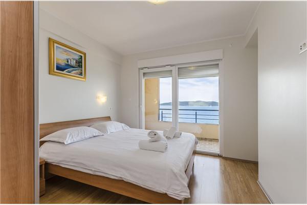 Apartment A6, for 6 persons