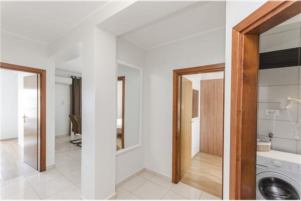 Apartment A6, for 6 persons