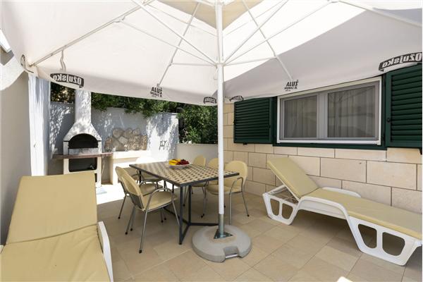 Apartment A1, for 5 persons